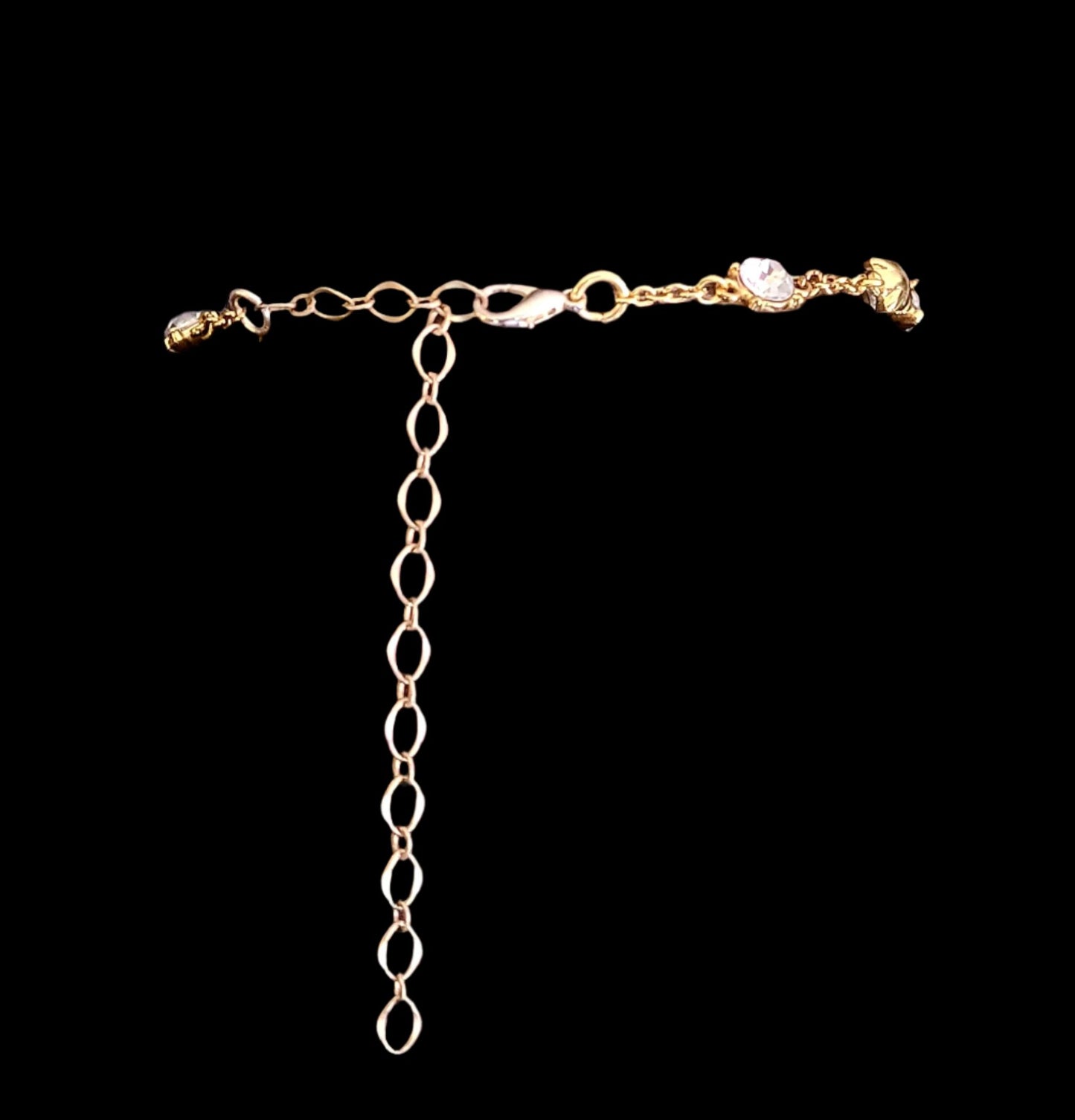 Apophyllite & Stilbite Sculpted Gemstone Pendant with Fancy Chain