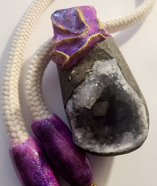 Apophyllite Geode Sculpted Rope Statement Gemstone Pendant Gray Crys