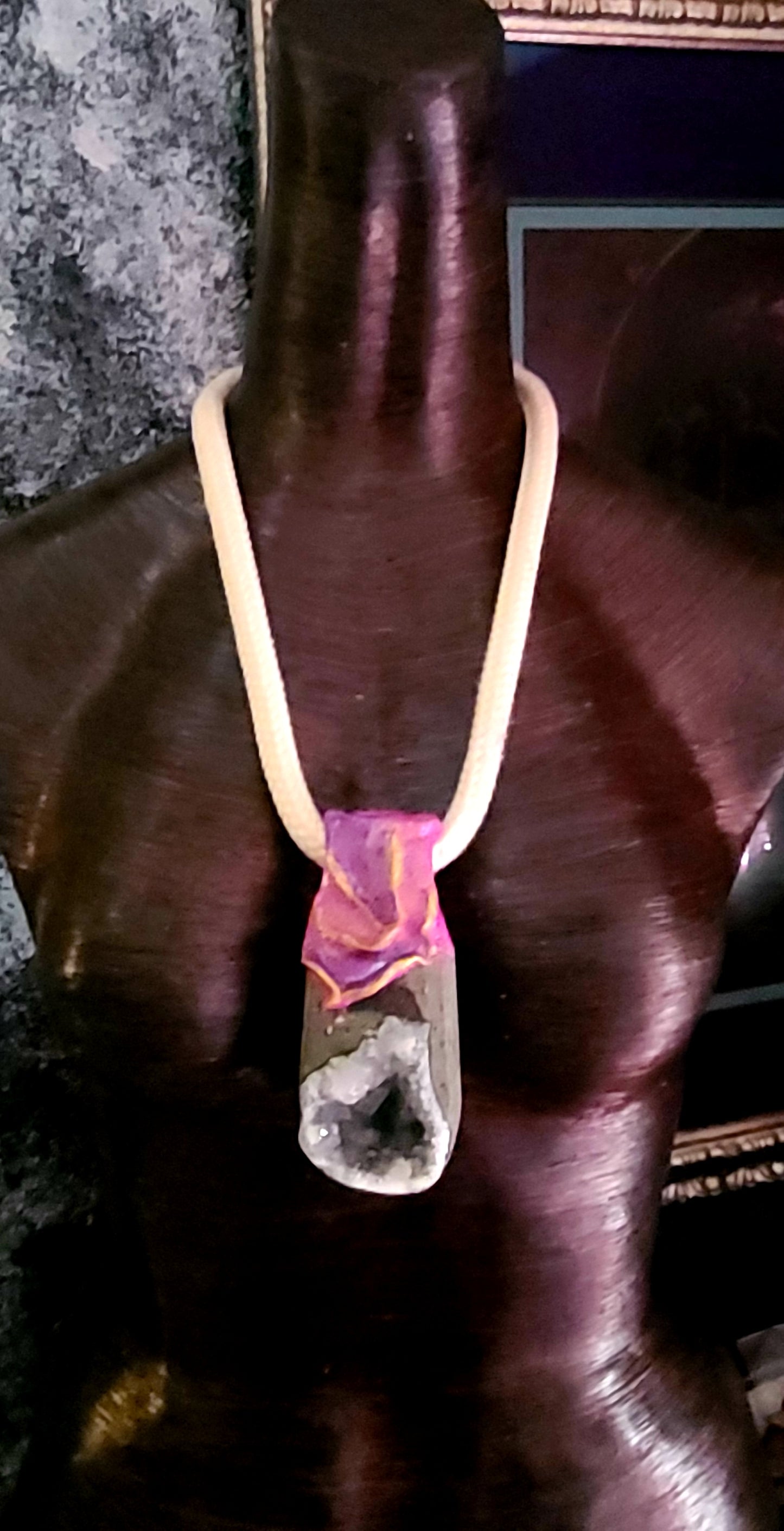 Apophyllite Geode Sculpted Rope Statement Gemstone Pendant Gray Crys