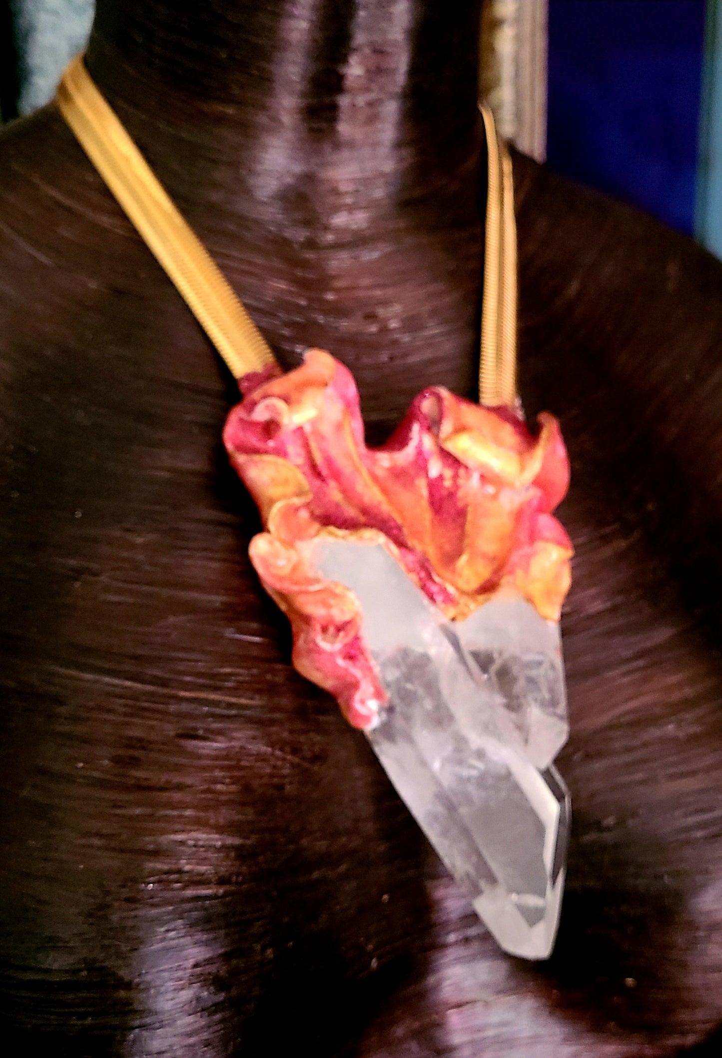 Luxury Rough Arkansas Quartz Point Sculpted Gemstone Pendant With Vint