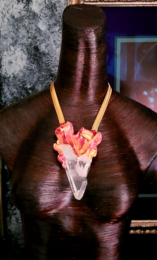 Luxury Rough Arkansas Quartz Point Sculpted Gemstone Pendant With Vint