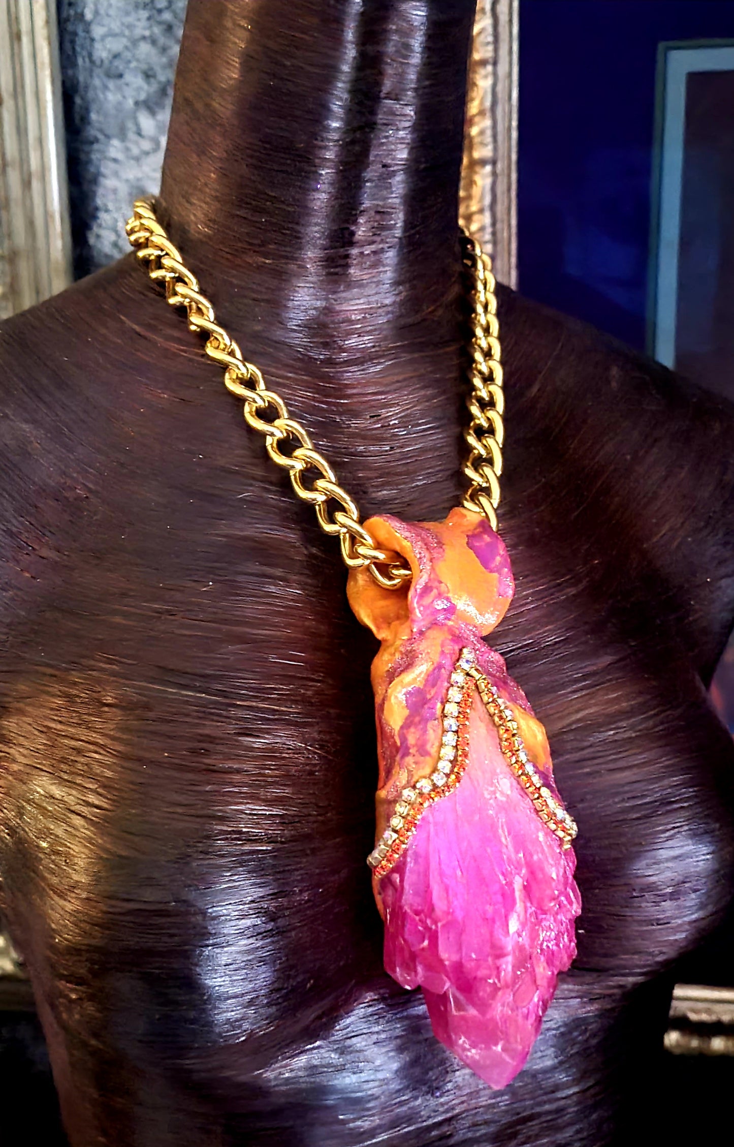 Pink Orange Aura Quartz Sculpted Gemstone Pendant With Bold Chain Ro