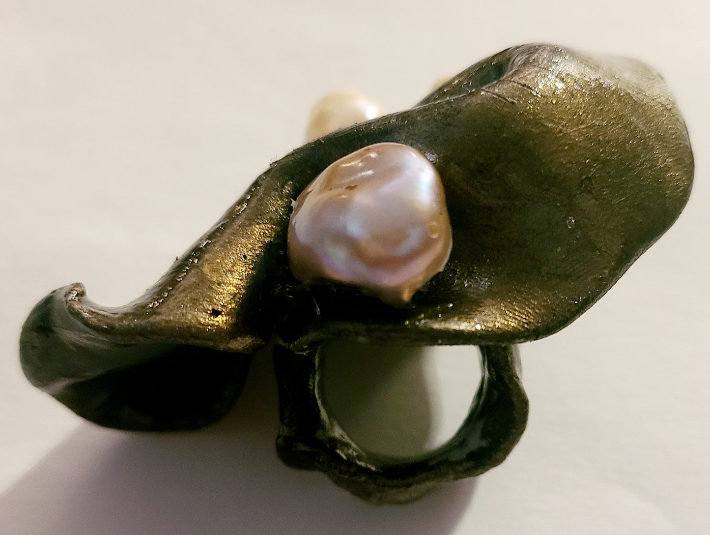 Hand Sculpted Freshwater Pearl Statement Ring Size 8 9, Bronze Meta