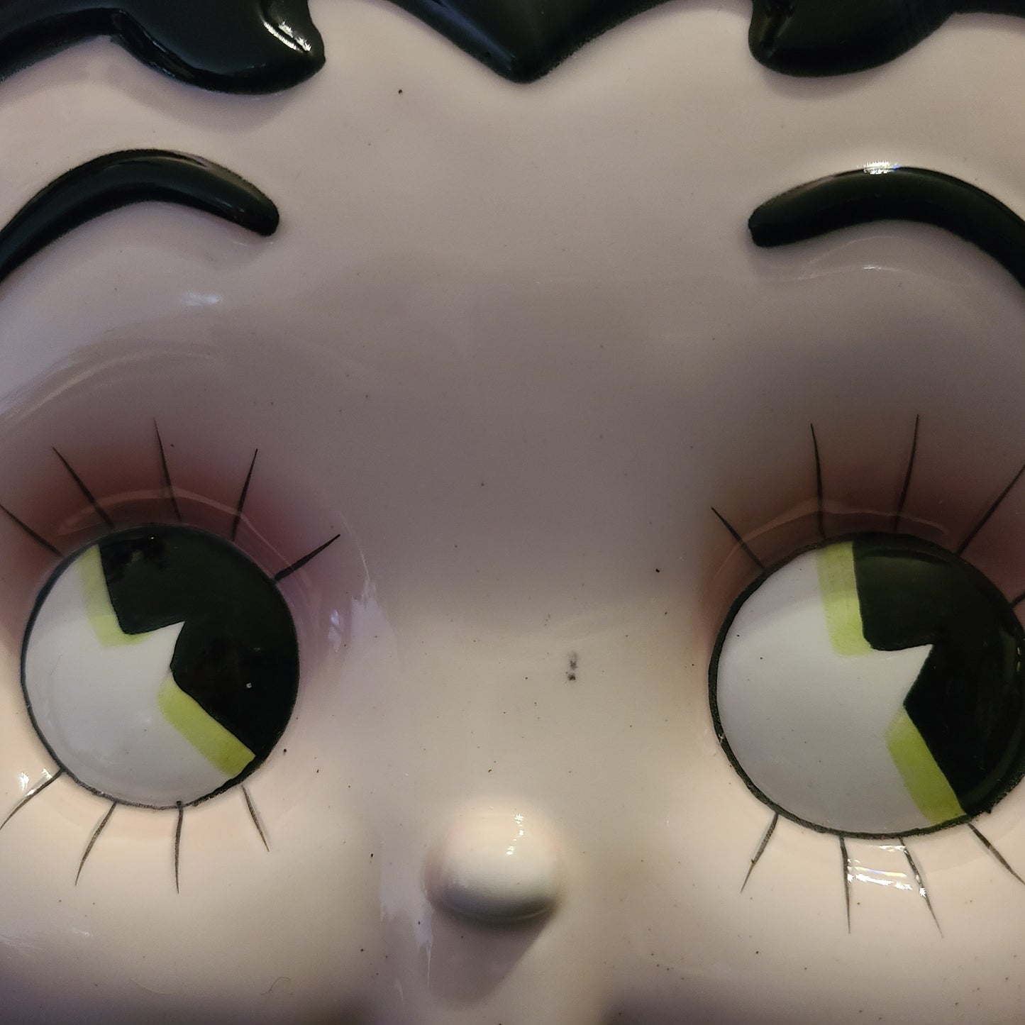 Betty Boop Ceramic Mask Chest Piece with Rope Whimsical Femme Fat