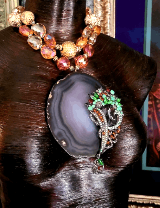 Agate Pendant Huge Floral Rhinestone Art Nouveau Statement Necklace Luxury Beaded Crystal Wedding Bridal Venue Mother of the Bride