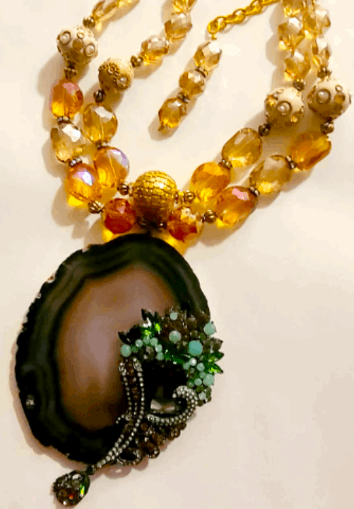 Agate Pendant Huge Floral Rhinestone Art Nouveau Statement Necklace Luxury Beaded Crystal Wedding Bridal Venue Mother of the Bride