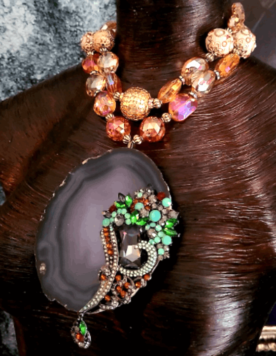 Agate Pendant Huge Floral Rhinestone Art Nouveau Statement Necklace Luxury Beaded Crystal Wedding Bridal Venue Mother of the Bride