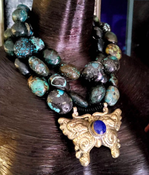 Luxury Gemstone Statement Luxury Necklace Turquoise Hubei Bold Chunky