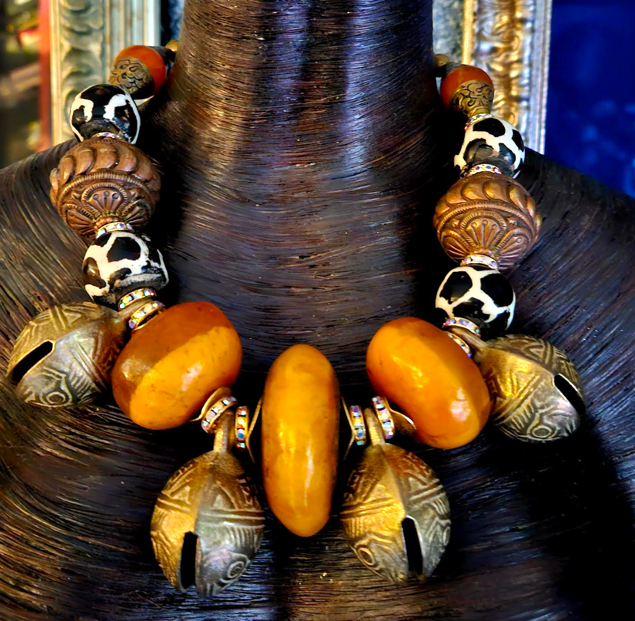 Tibetan jewellery 2025