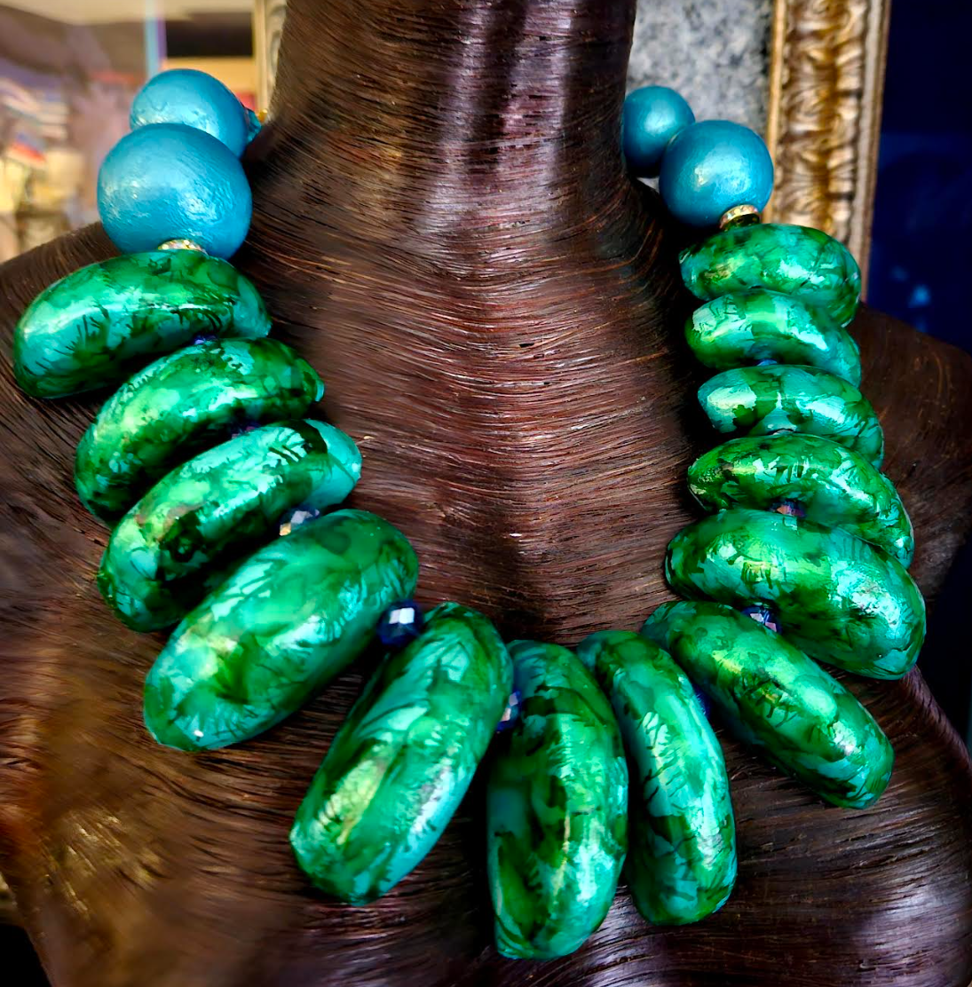Hand Sculpted Emerald Green Metallic Beaded Light Statement Luxury Nec