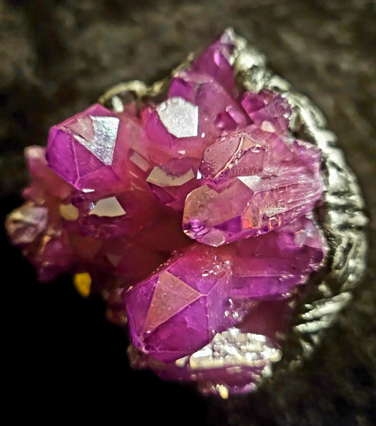 Lavender Fuchsia Aura Rough Quartz Two Finger Sculpted Statement Ri