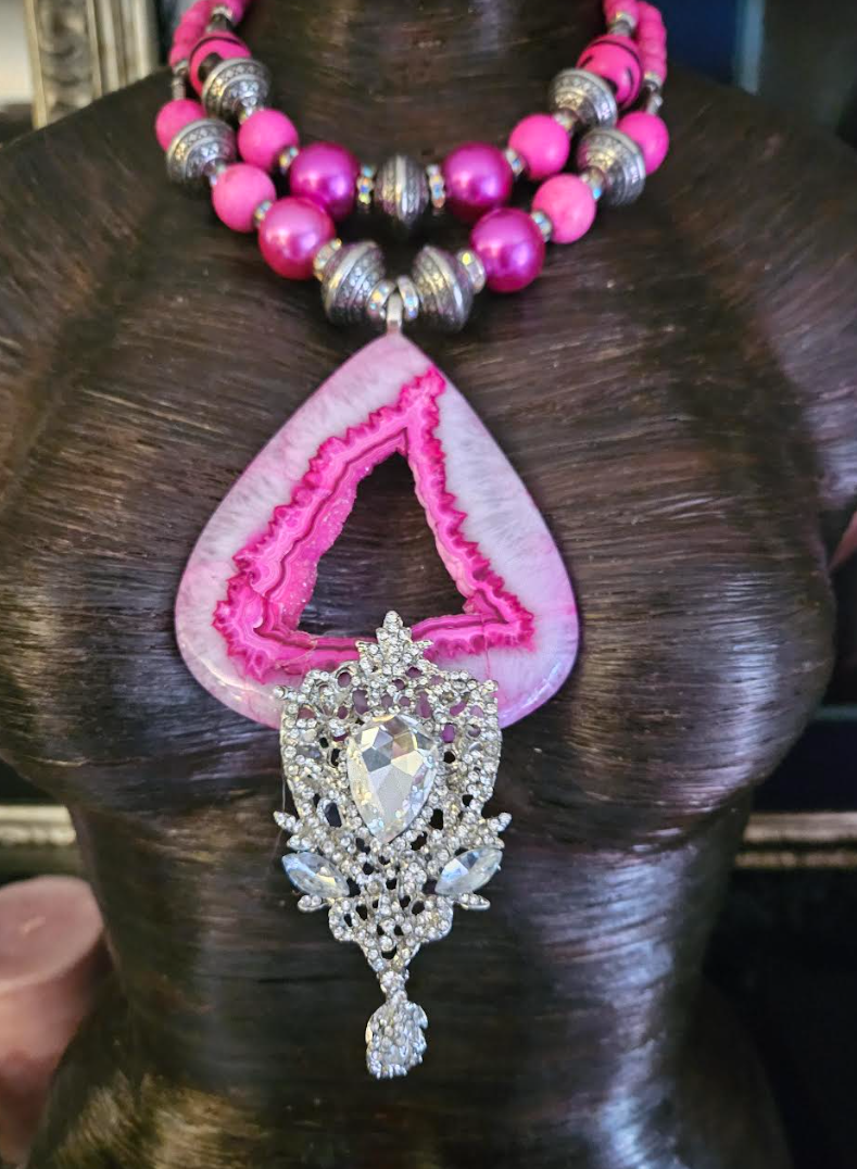 Hot Pink Druzy Agate & Rhinestone Gemstone Pendant, Fuchsia Beaded Sta