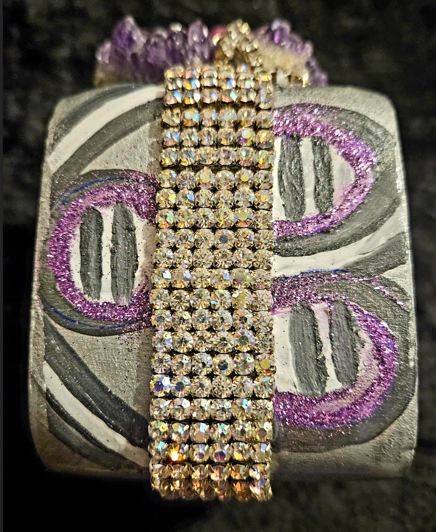 Oversized Gemstone Bling Art Deco Revival Artisan Bangle, Gaudy Wri
