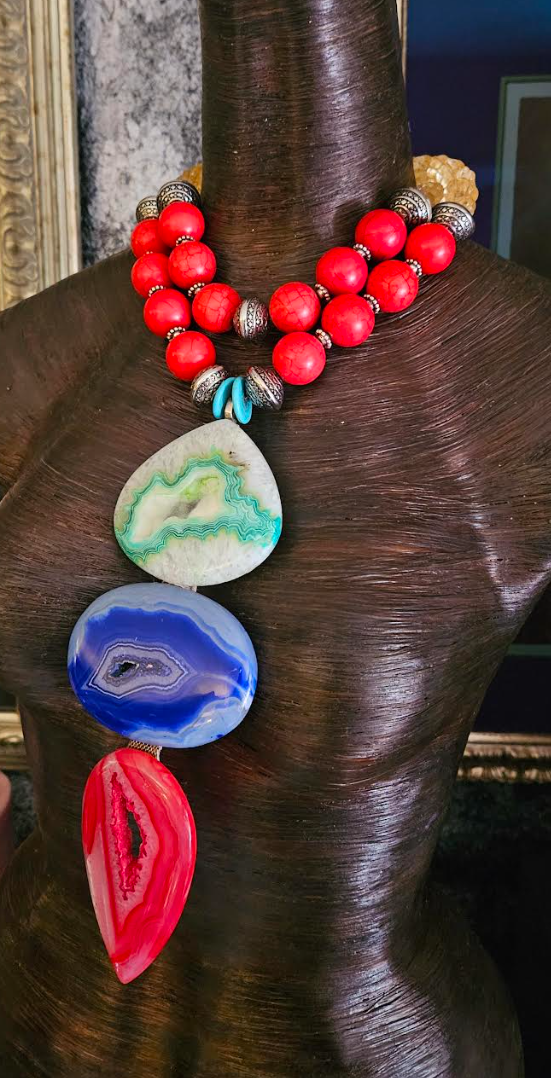 Agate Totem Statement Pendant - Magnesite Citrine 3 Strand Necklace