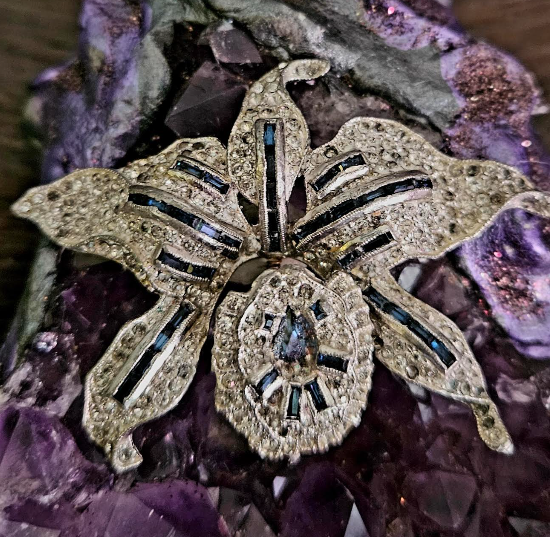 Rough Amethyst Sculpted Gemstone Pendant with Rhinestone Orchid, Purpl