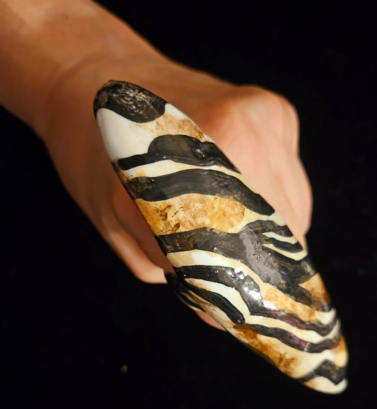 XL Abstract Zebra Sculpted Hand Ring - African Tribal Finger Candy