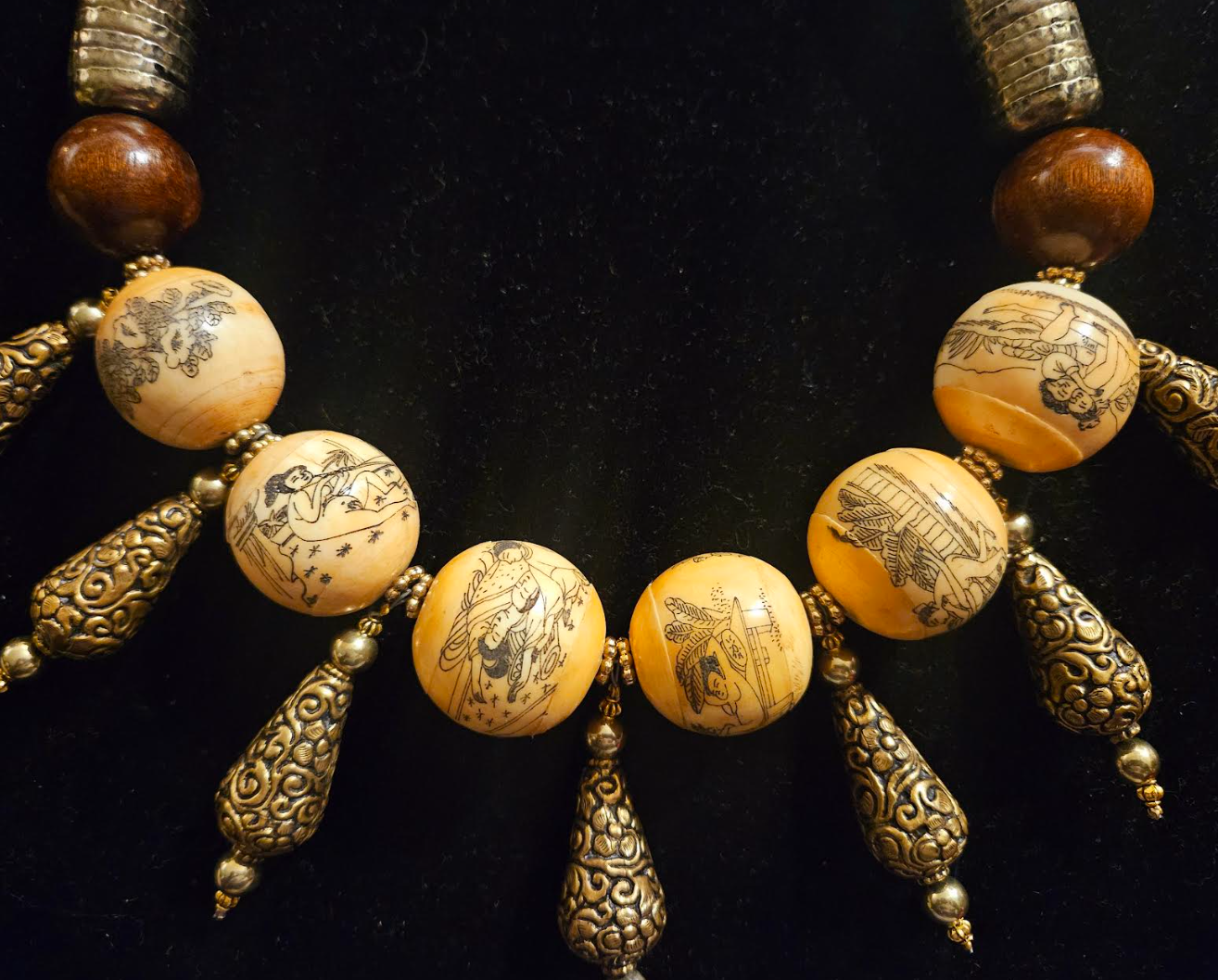 Earthy Erotic Kama Sutra Faux Scrimshaw Beaded Tribal Luxury Necklace