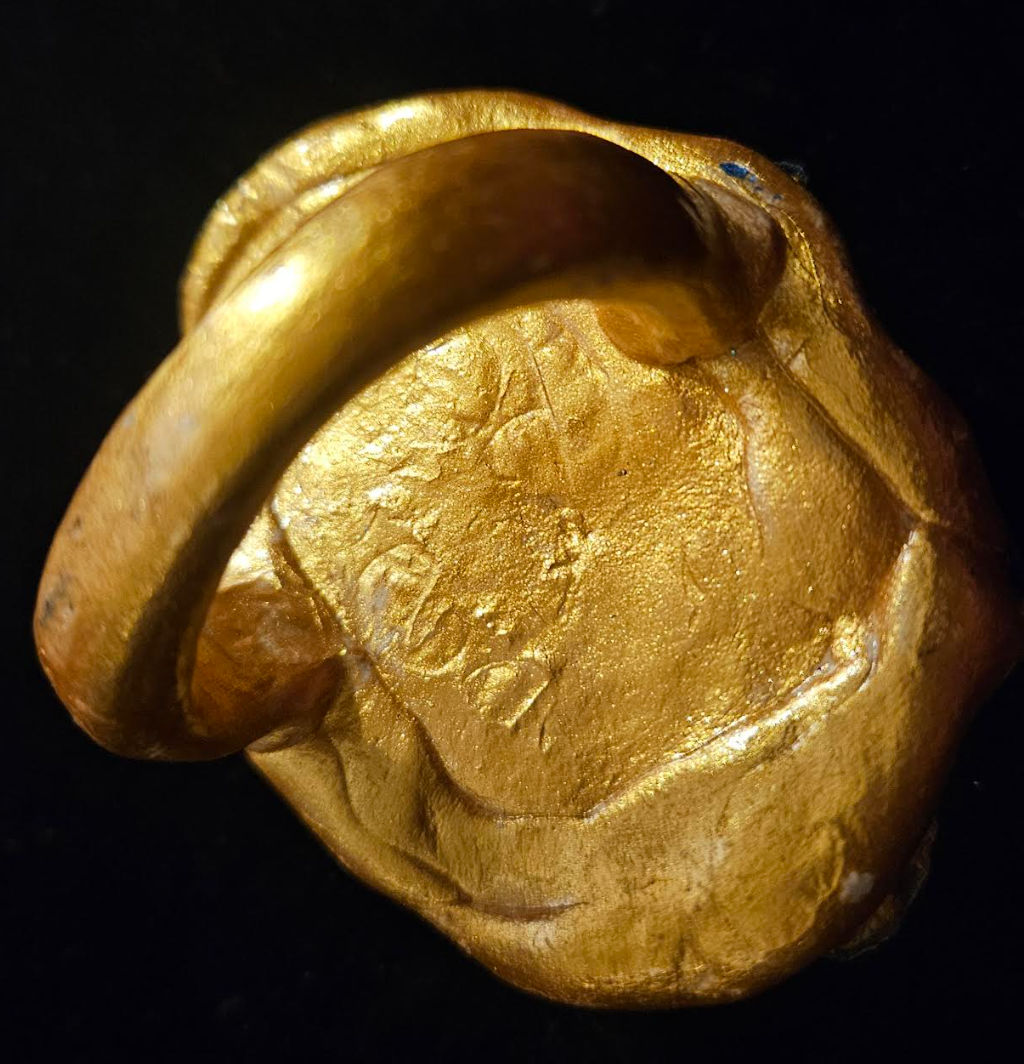 Sculpted Jewel Tone Titanium Quartz Two Finger Statement Ring - Unisex