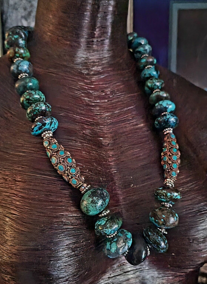 Hubei Turquoise Rondelle Rope Luxury Necklace with Tibetan Brass Repou
