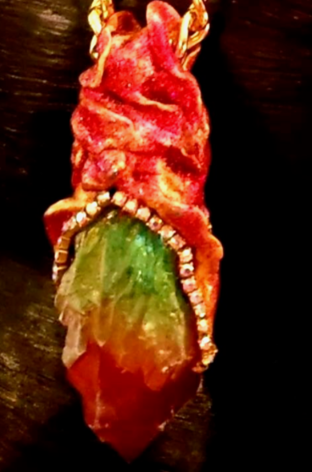Red & Green Aura Sculpted Rough Quartz Amulet with Bold Gold Tone C