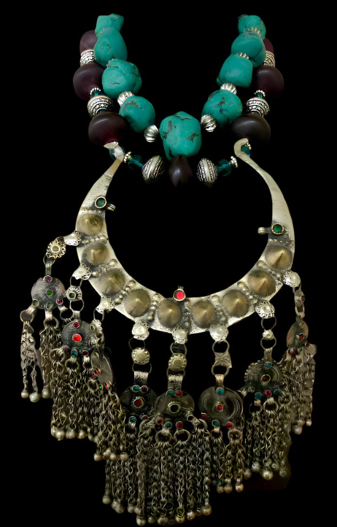 Exotic Wild Tribal Torc & Resin Chest Piece Statement Set - Vintage