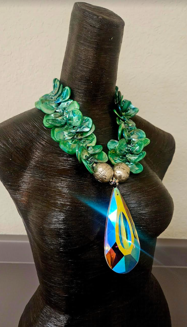 Green Aurora Borealis Shell Luxury Necklace & Crystal Amulet - Art Collectors