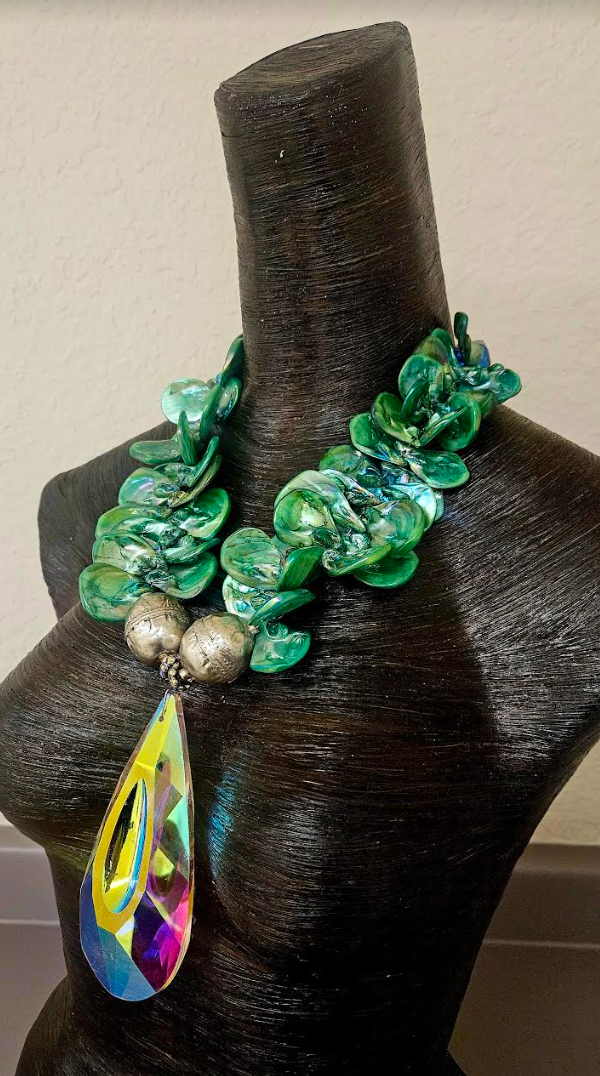 Green Aurora Borealis Shell Luxury Necklace & Crystal Amulet - Art Collectors