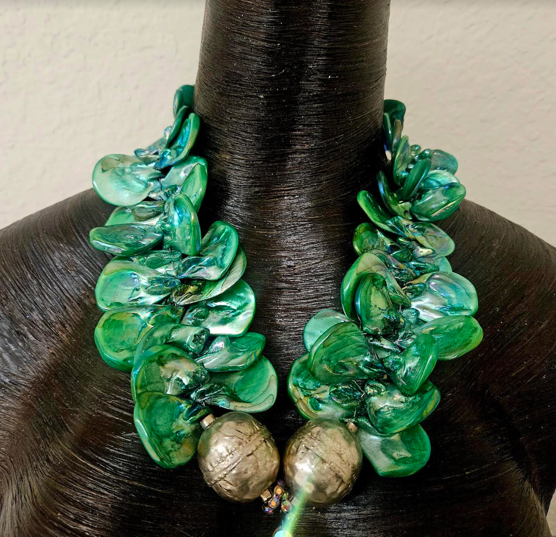 Green Aurora Borealis Shell Luxury Necklace & Crystal Amulet - Art Collectors