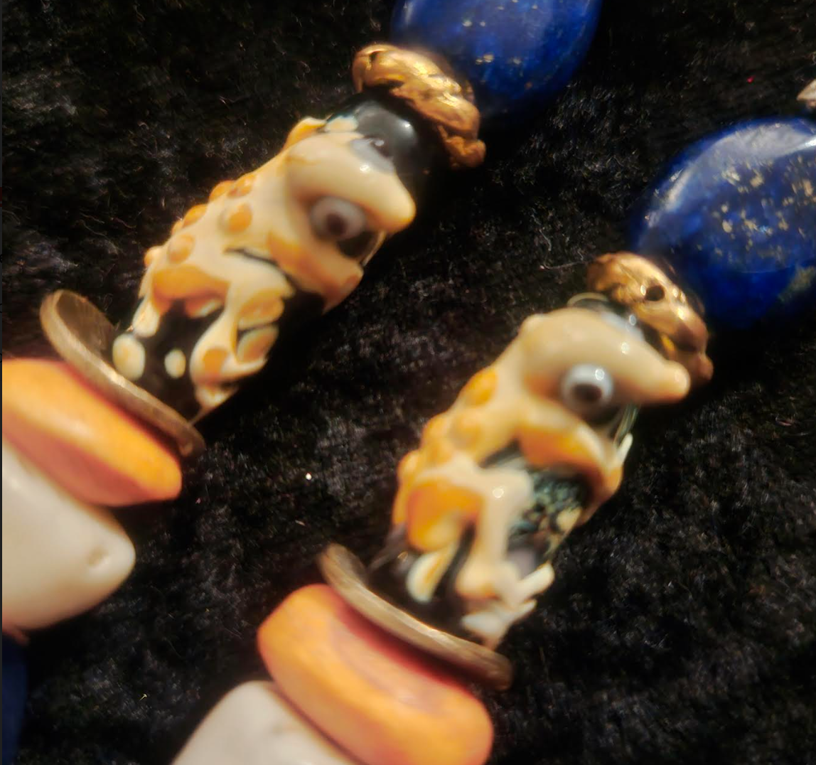 Funky Lizard or Gecko Beaded Pierced Statement Earrings Blue Beige O