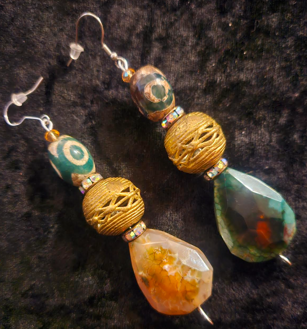 Earthy Agate Teardrop & Lost Wax Brass Dangle Statement Earrings Ear