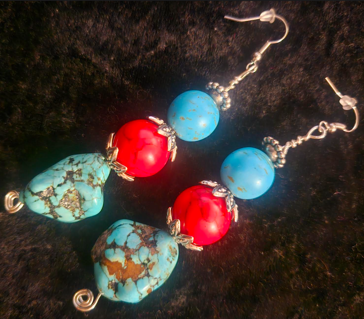 Red & Blue Magnesite Beaded Dangle Pierced Statement Earrings Faux T