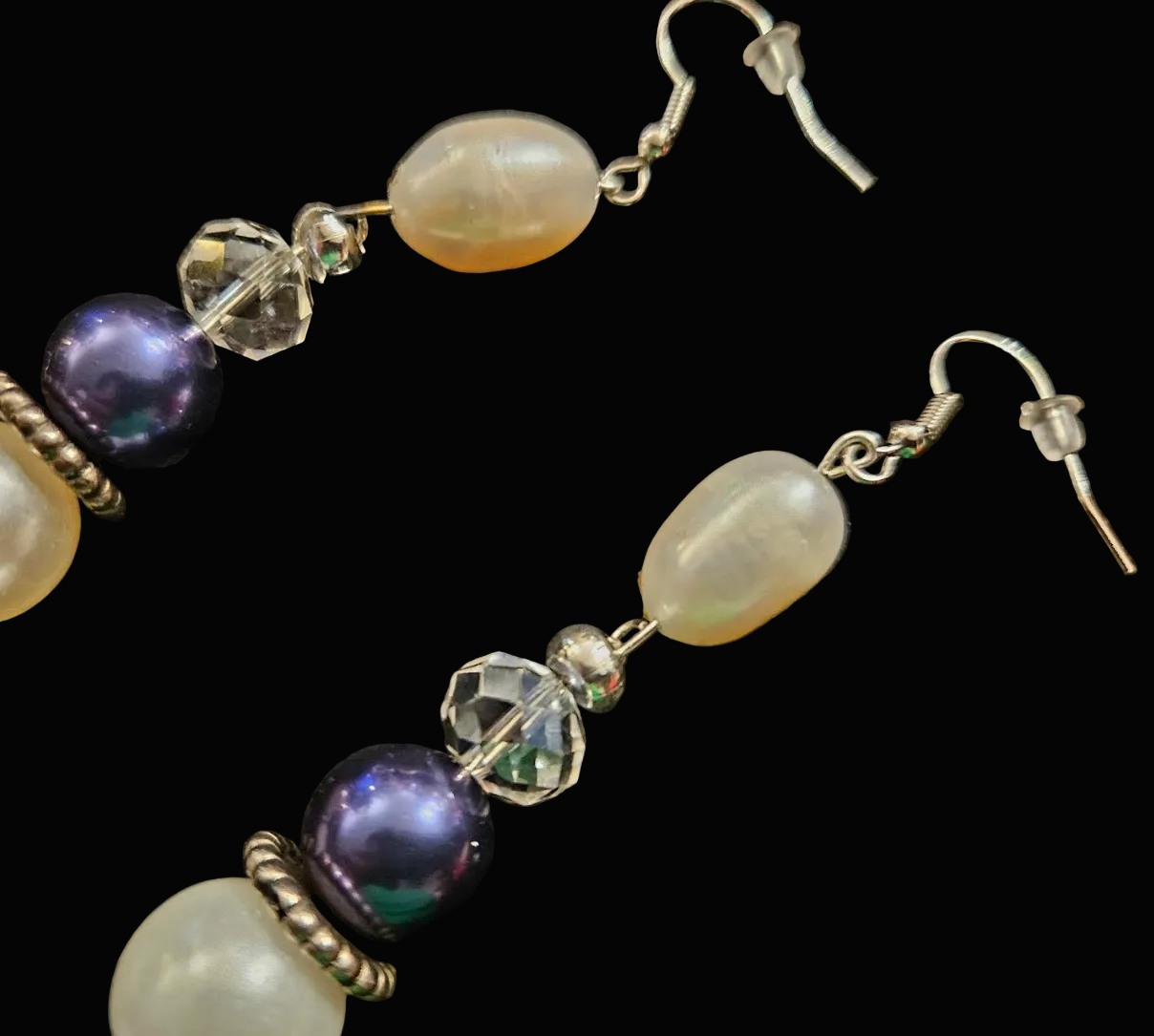 Freshwater Pearl & Faceted Glass Shoulder Duster Earrings - Black & White