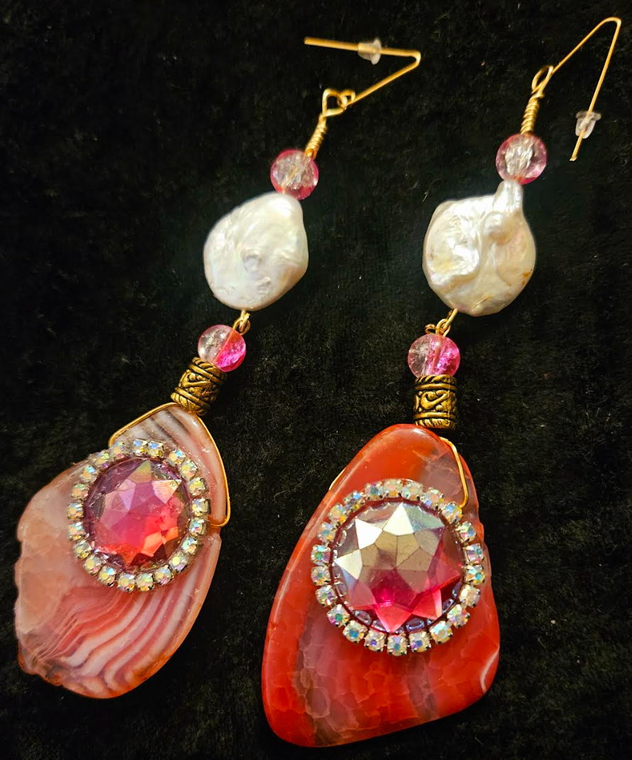 Pinky Orange Agate Crystal & Freshwater Pearl Shoulder Dusters Ru