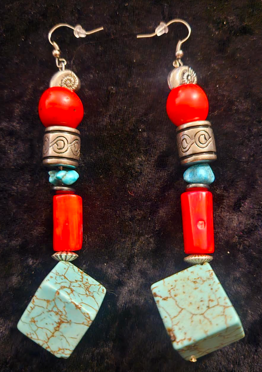 Blue Red & Silver Cubed Dangle Pierced Statement Earrings Jeans Jewe