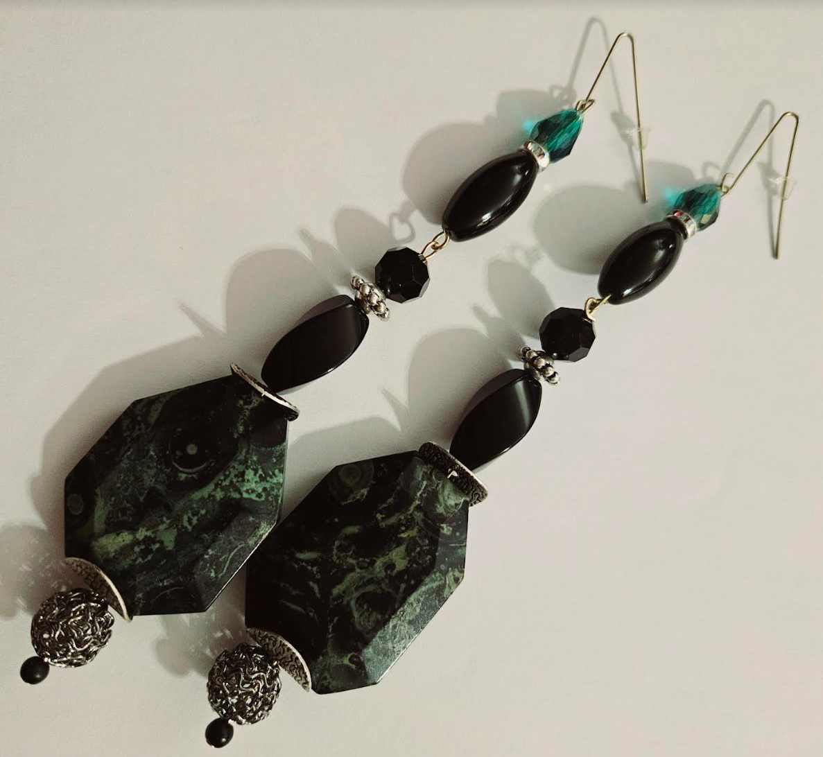Kambaba Jasper & Black Polished Agate Shoulder Dusters Stone of P