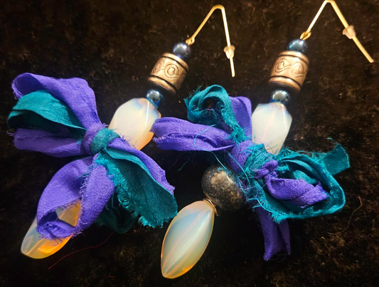 White Opalescent Beaded & Blue Distressed Sari Silk Pierced Earring