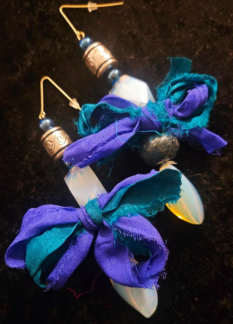 White Opalescent Beaded & Blue Distressed Sari Silk Pierced Earring
