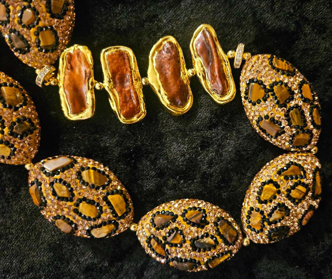 Leopard Pave Rhinestone & Copper Biwa Pearl Luxury Necklace - Business