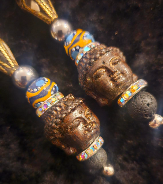 Exotic and Wild Lapis Tribal Agarwood Agarwood Budda Shoulder Duste