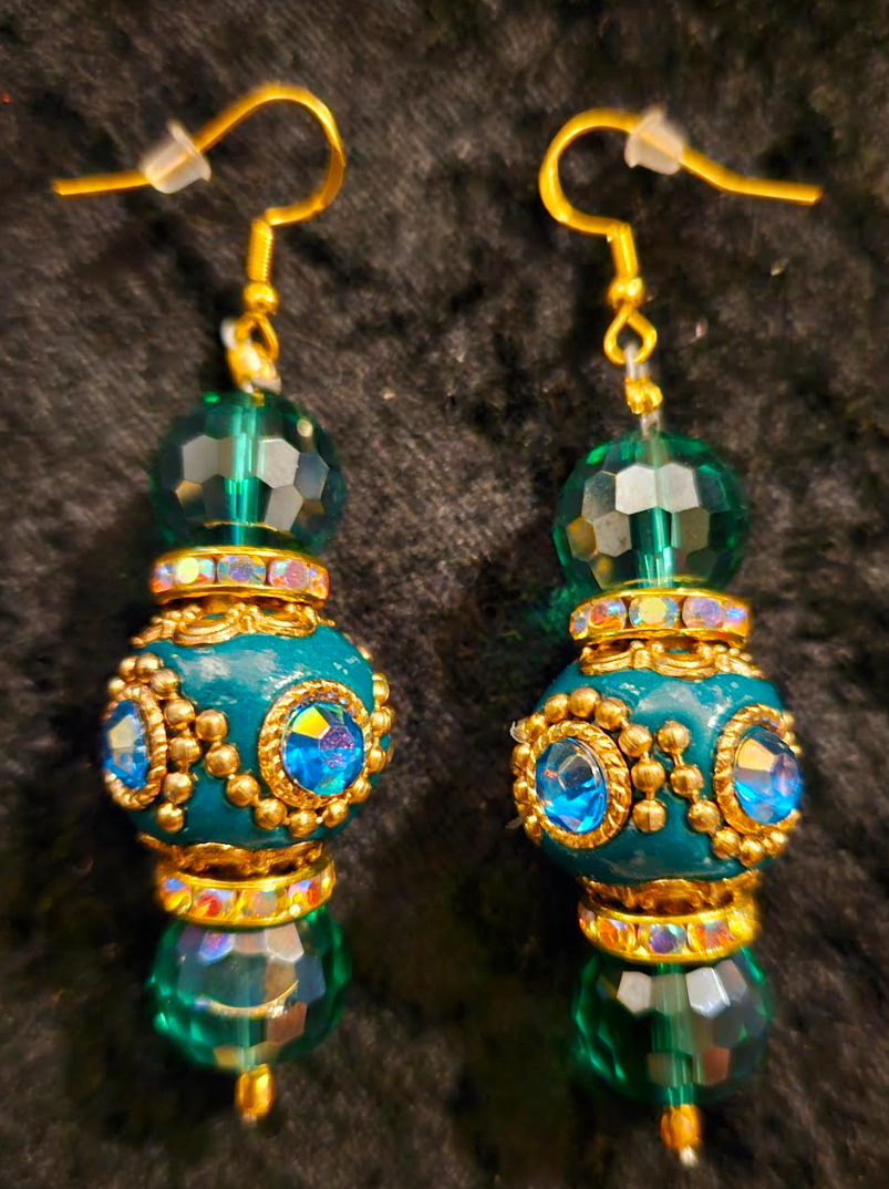 Emerald Green Polynesian & Crystal Beaded Dangle Statement Earrings