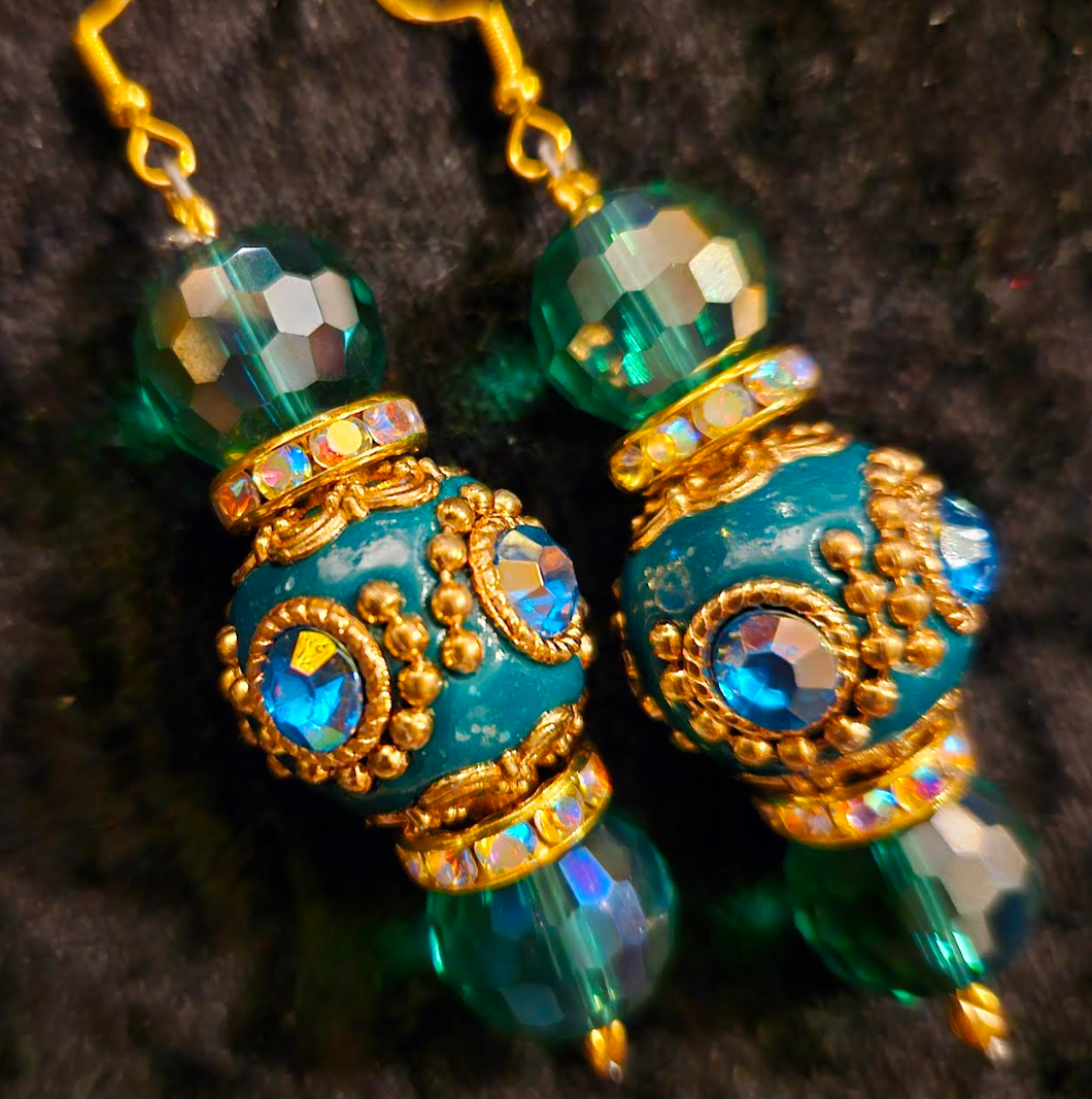 Emerald Green Polynesian & Crystal Beaded Dangle Statement Earrings