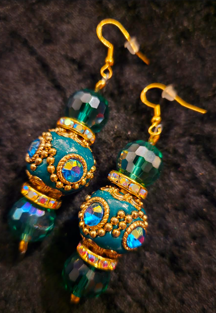 Emerald Green Polynesian & Crystal Beaded Dangle Statement Earrings