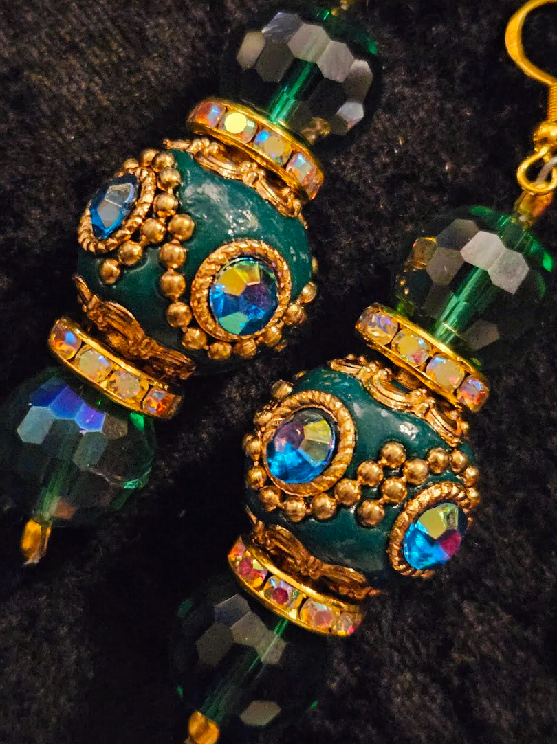 Emerald Green Polynesian & Crystal Beaded Dangle Statement Earrings