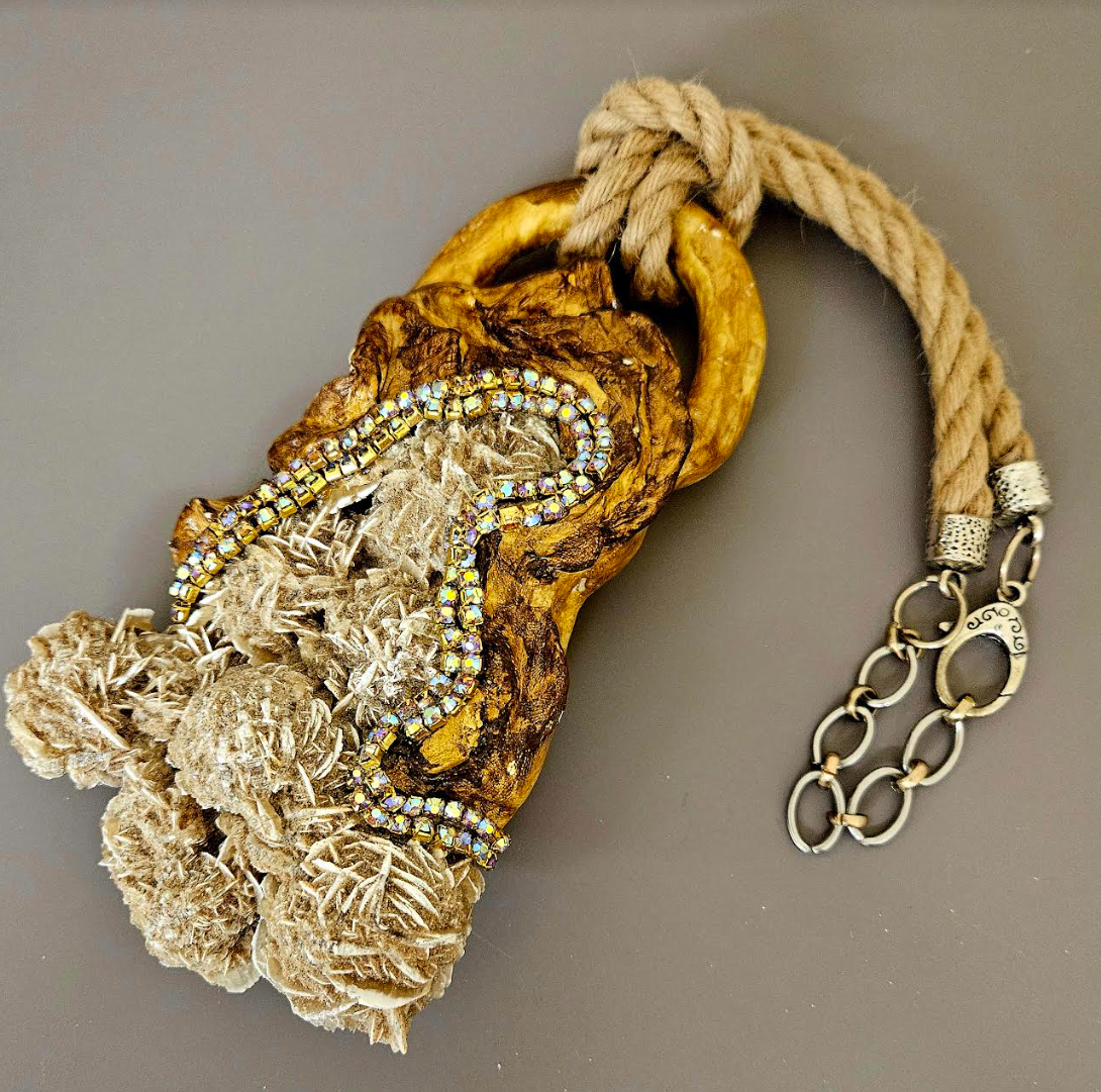 Desert Rose Sculpted Statement Gemstone Pendant with Jute Rope Unise