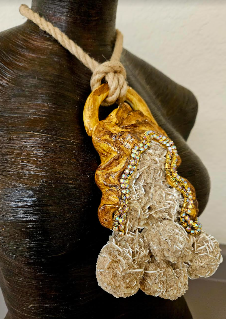Desert Rose Sculpted Statement Gemstone Pendant with Jute Rope Unise