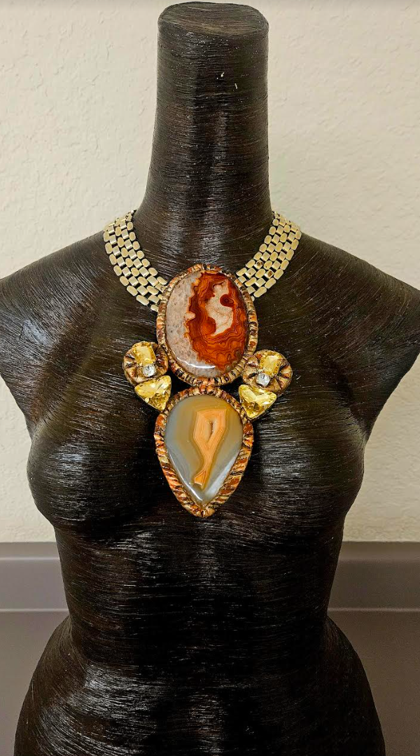 Druzy Agate Sculpted Gemstone Totem Pendant -Rich Autumn Wardrobe