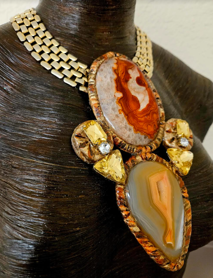 Druzy Agate Sculpted Gemstone Totem Pendant -Rich Autumn Wardrobe