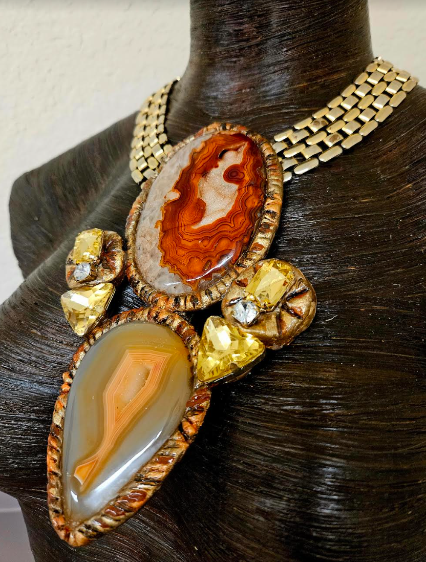 Druzy Agate Sculpted Gemstone Totem Pendant -Rich Autumn Wardrobe