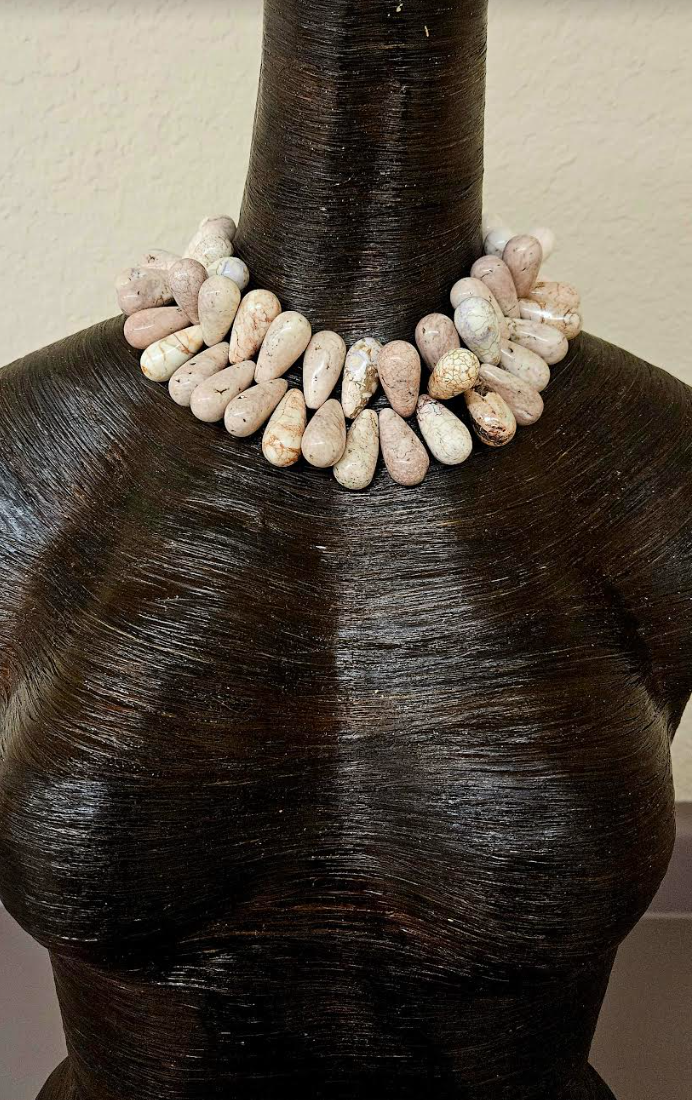 Howlite Magnesite Cream with Brown Matrixing Teardrop Choker Faux