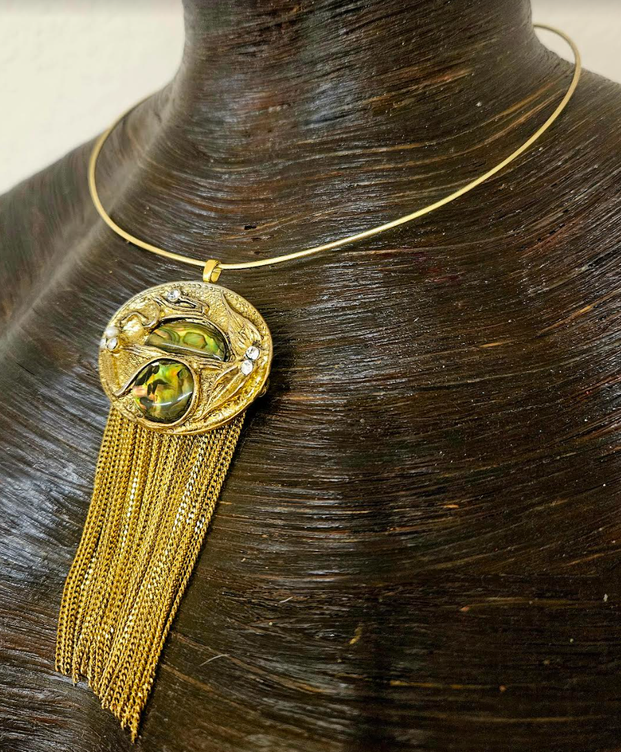 Art Deco Vintage Gemstone Pendant on Wire Collar Art Nouveau Chain W